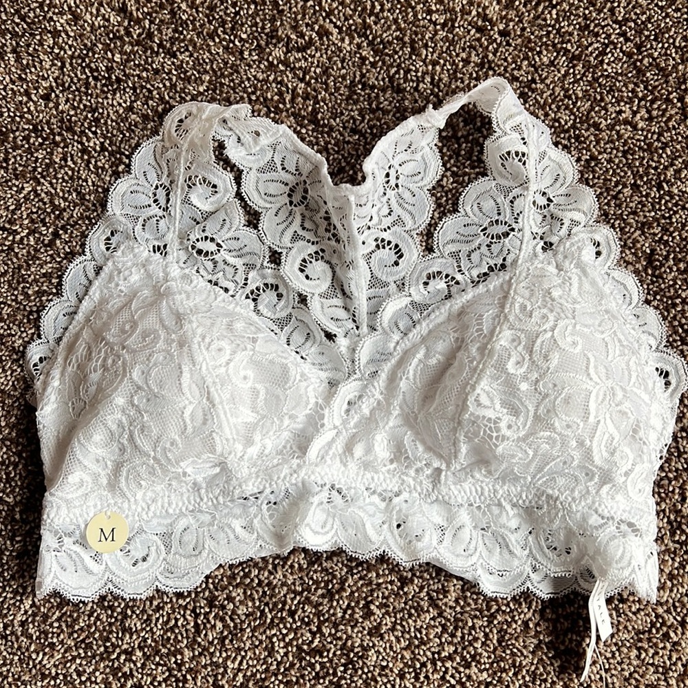 Aeropostale white bralette 🤍